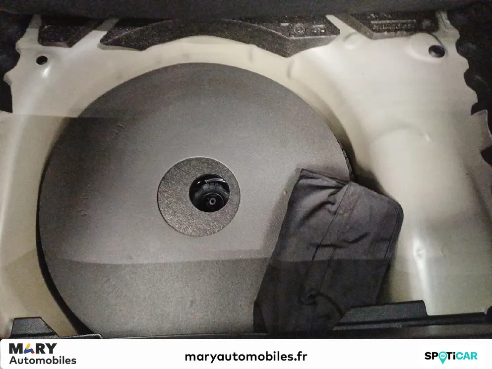 Véhicule occasion 1229500 - peugeot 208 - Photo 10