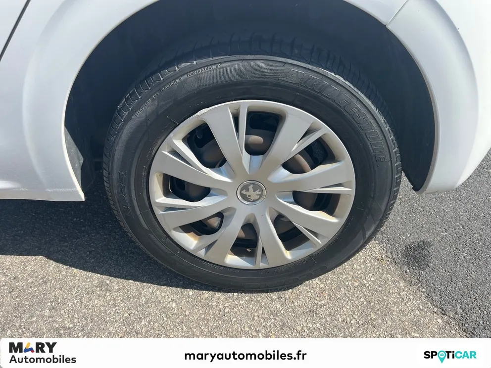 Véhicule occasion 1232256 - peugeot 208 - Photo 7