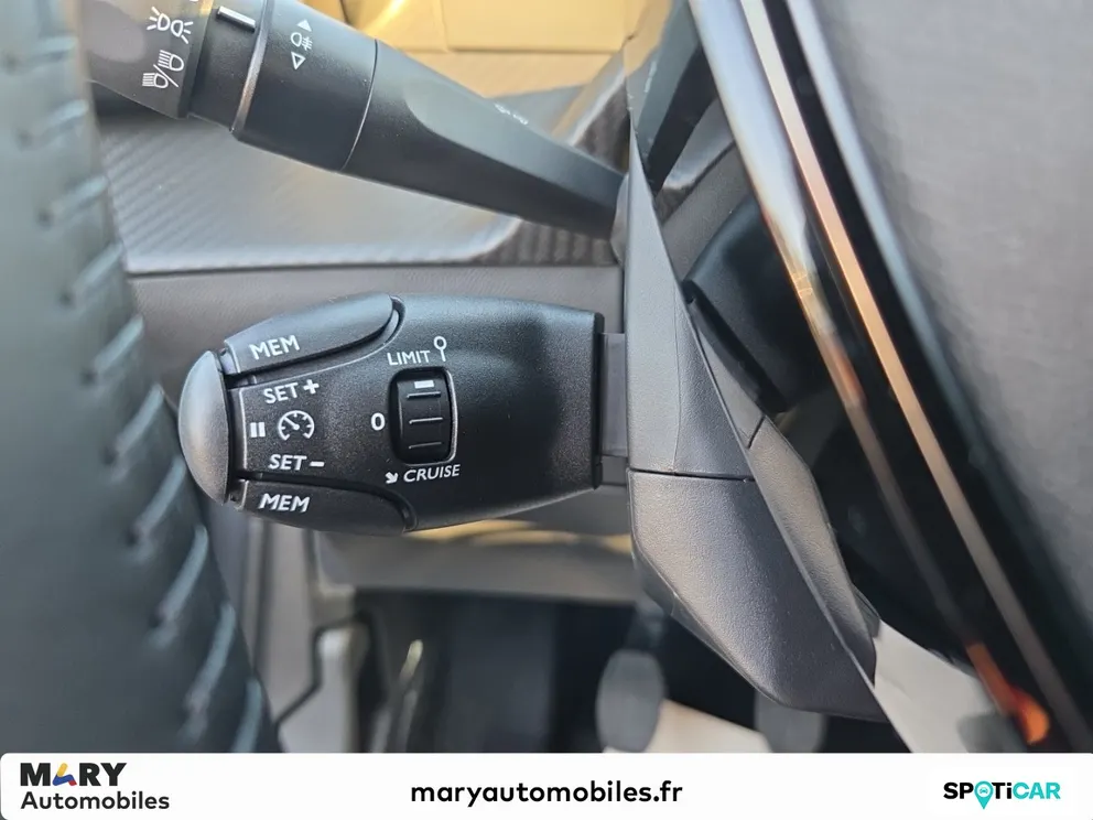 Véhicule occasion 1237324 - peugeot 208 - Photo 11