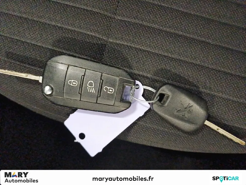 Véhicule occasion 238796 - peugeot 208 - Photo 12