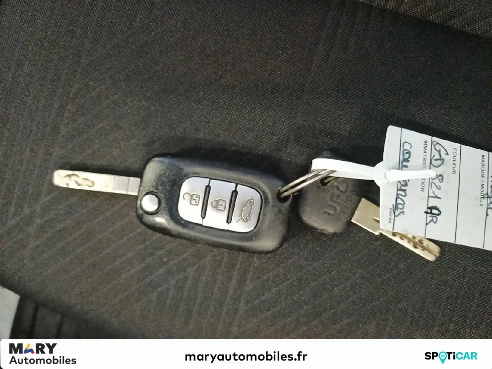 Véhicule occasion 237971 - renault TRAFIC - Photo 12