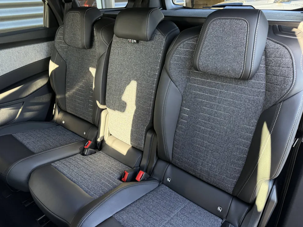 Véhicule occasion 202087 - peugeot 5008 - Photo 18