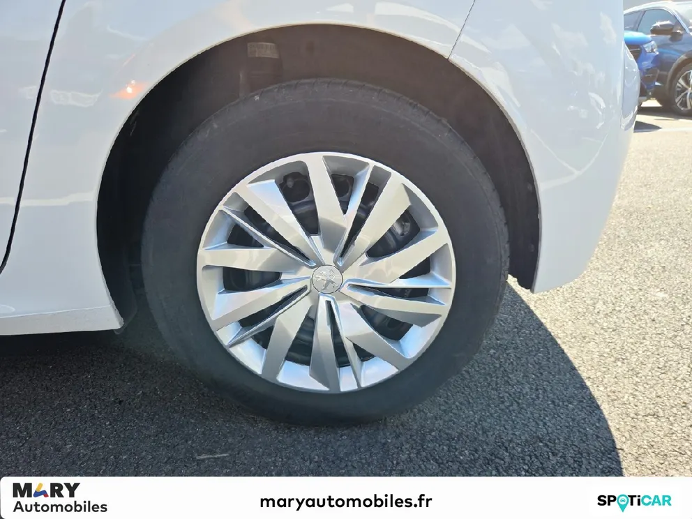 Véhicule occasion 1228565 - peugeot 208 - Photo 7