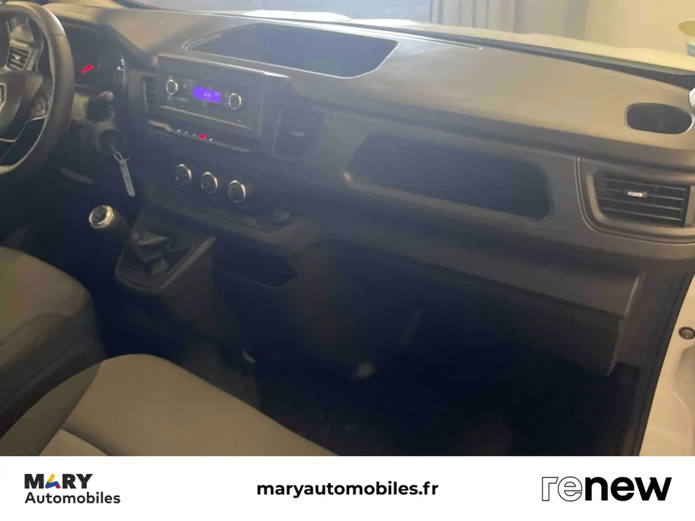 Véhicule occasion 1231862 - renault TRAFIC - Photo 19
