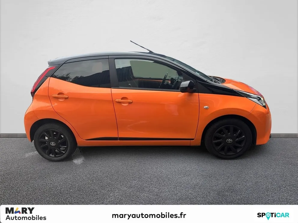 Véhicule occasion 1240573 - toyota AYGO - Photo 4