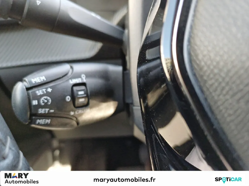 Véhicule occasion 1236995 - peugeot 208 - Photo 14