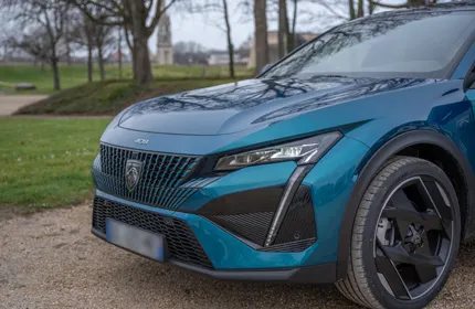 Peugeot 408 design extérieur avant