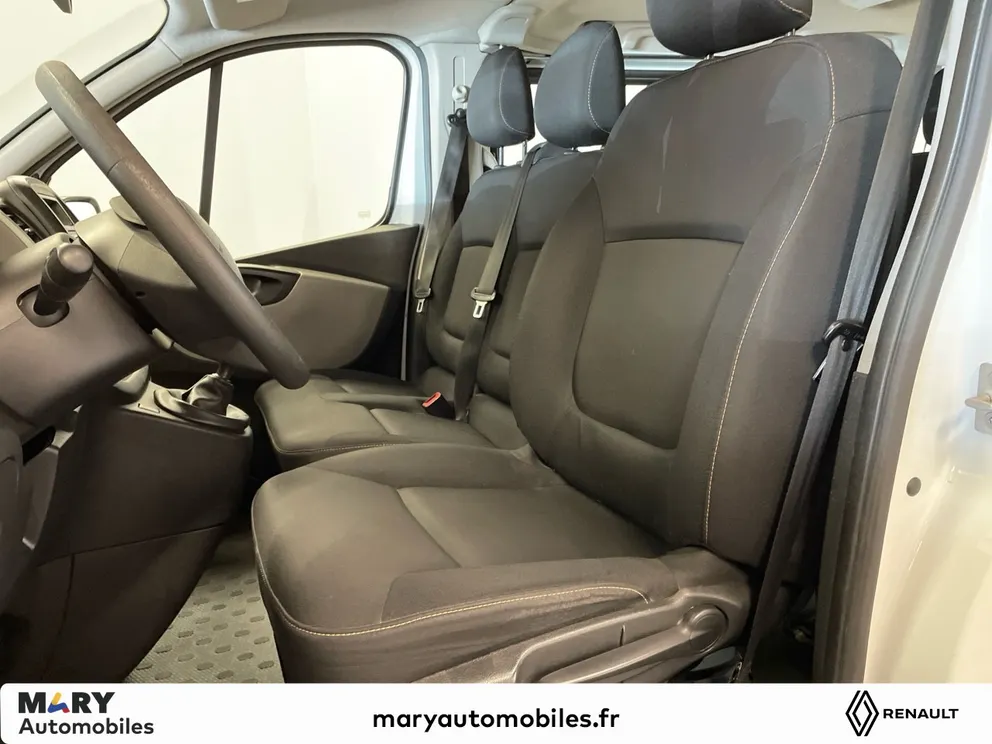 Véhicule occasion 225027 - renault TRAFIC - Photo 9