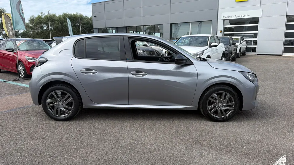Véhicule occasion 1236952 - peugeot 208 - Photo 6