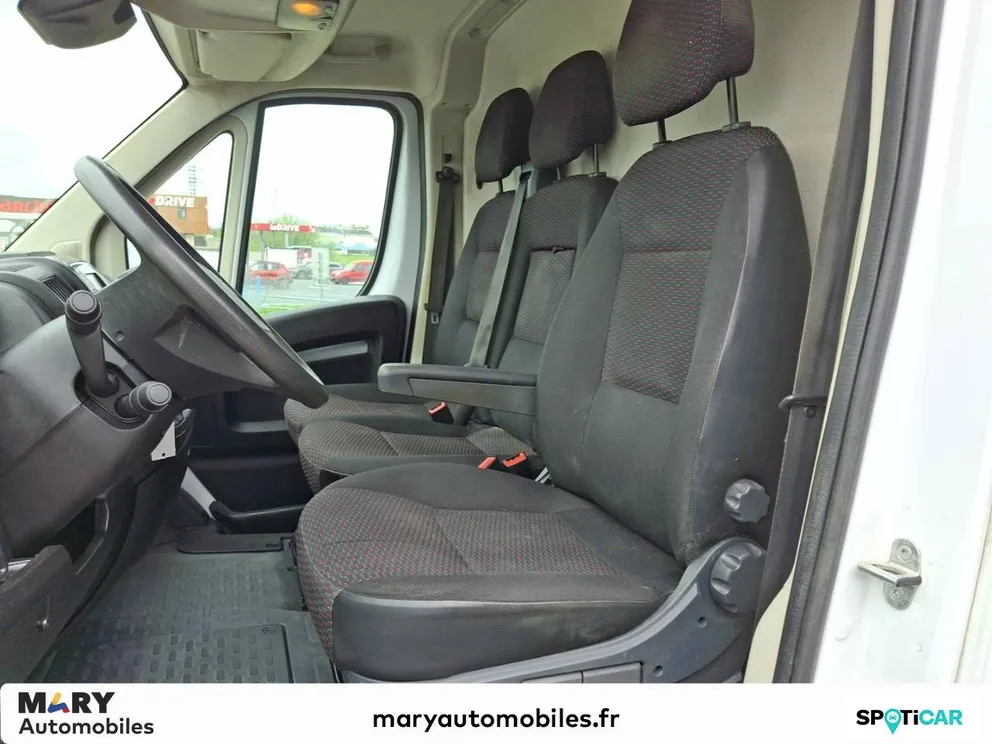 Véhicule occasion 226600 - peugeot BOXER - Photo 9