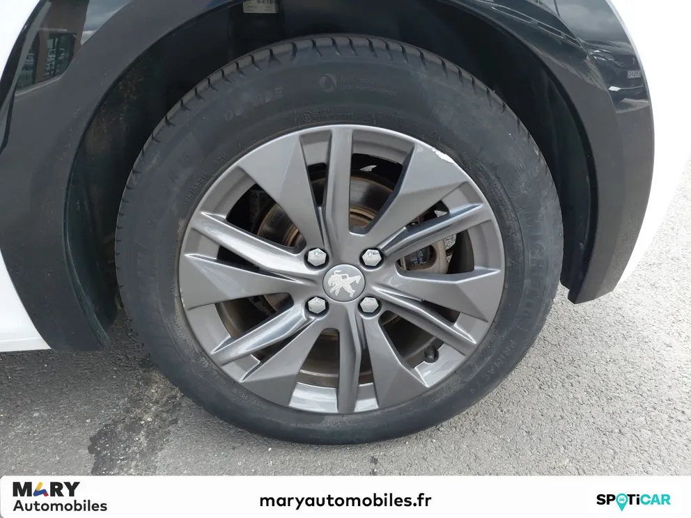 Véhicule occasion 1232499 - peugeot 208 - Photo 7