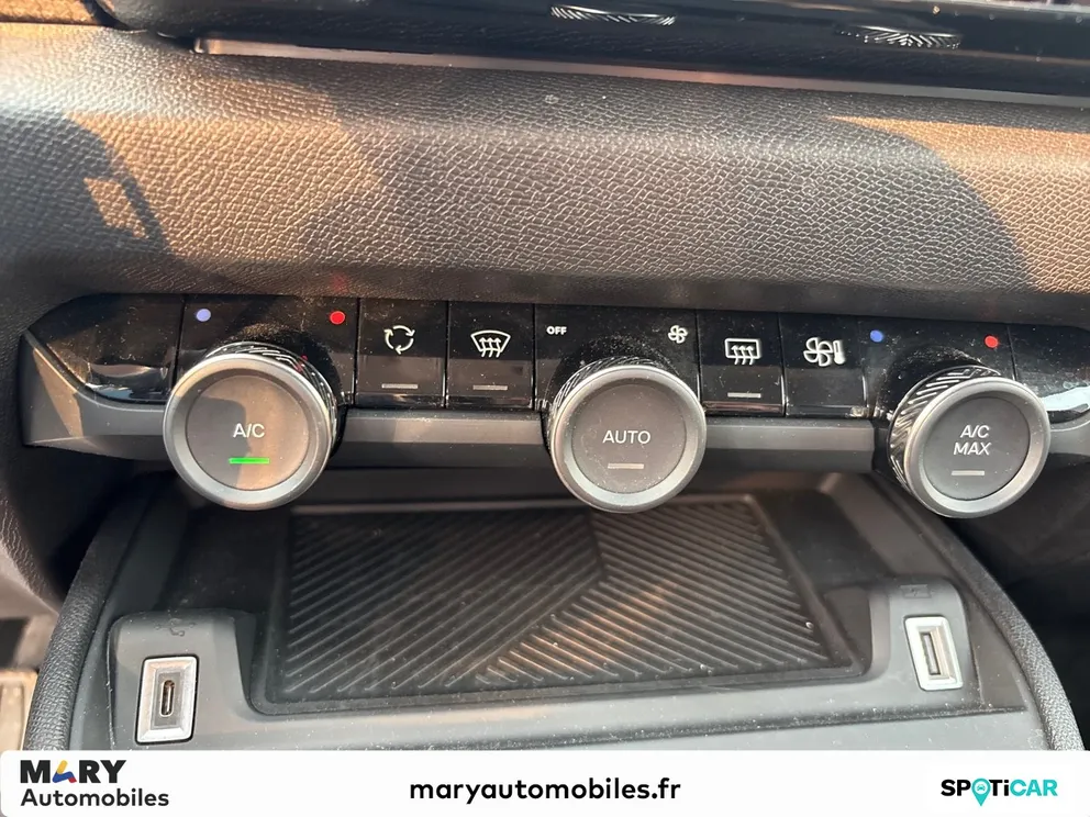 Véhicule occasion 1235299 - Citroën C4 - Photo 10