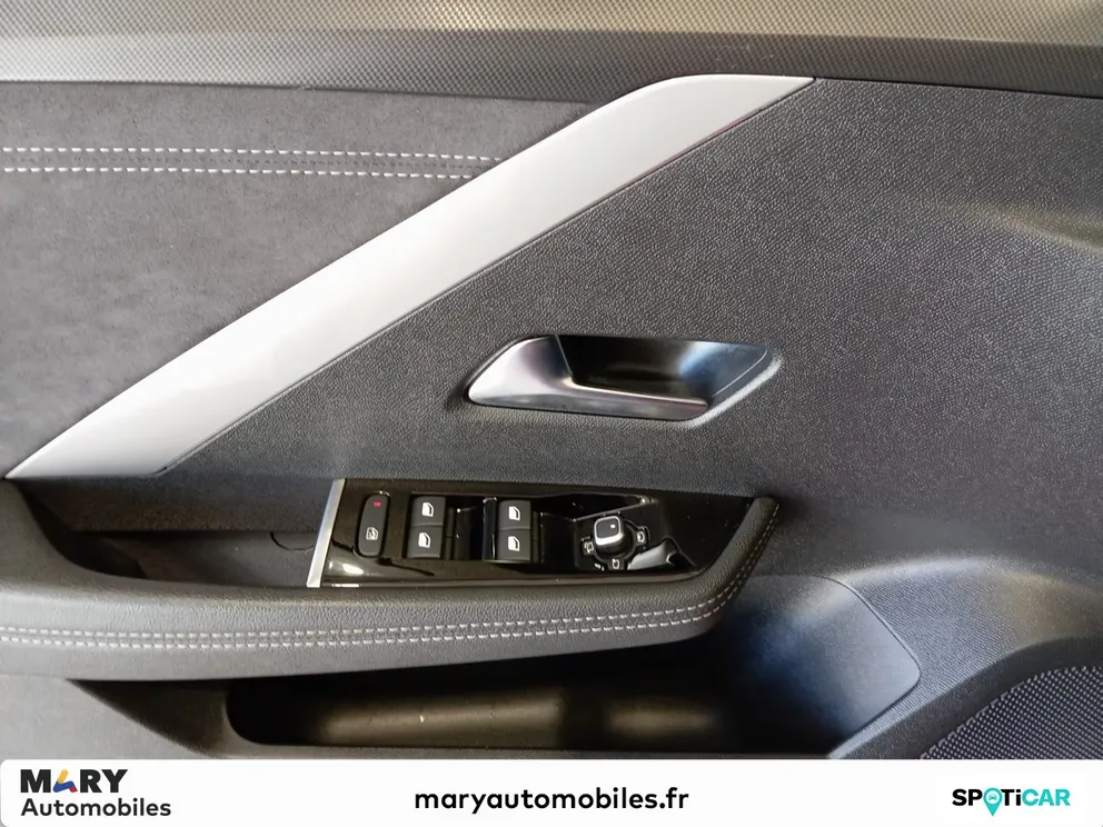 Véhicule occasion 1229136 - opel ASTRA - Photo 9