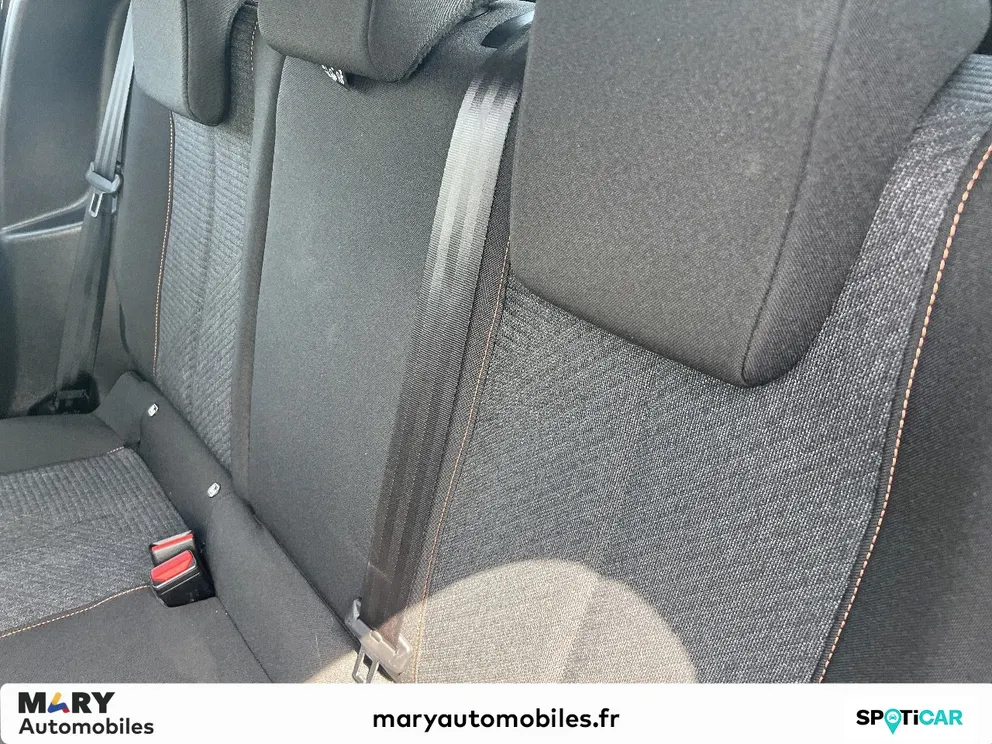Véhicule occasion 1228866 - peugeot 208 - Photo 8