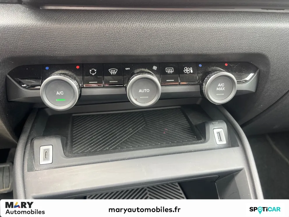 Véhicule occasion 229885 - Citroën C4 - Photo 16