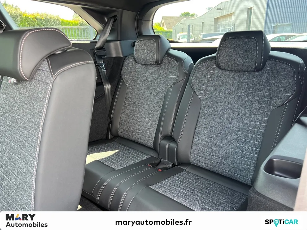 Véhicule occasion 1233608 - peugeot 5008 - Photo 9