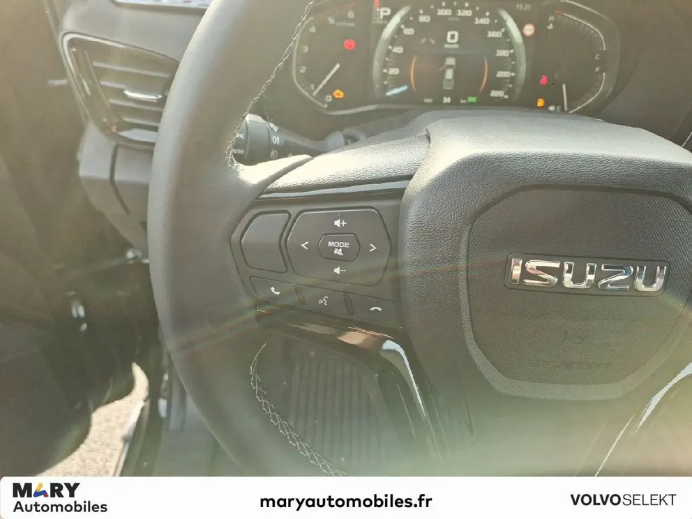 Véhicule occasion 220635 - isuzu D-MAX - Photo 9