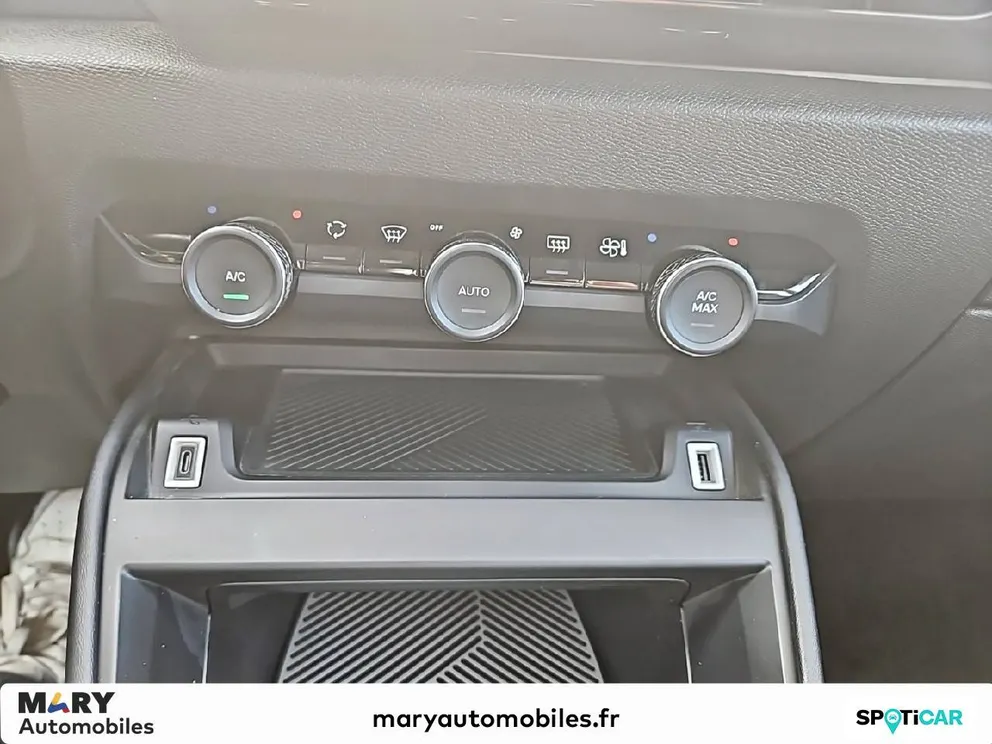 Véhicule occasion 199921 - Citroën C4 - Photo 19