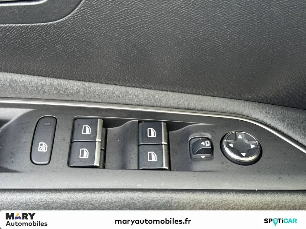 Véhicule occasion 201711 - peugeot 3008 - Photo 16