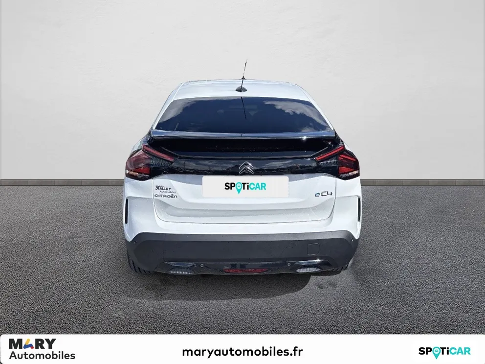 Véhicule occasion 234353 - Citroën C4 - Photo 3