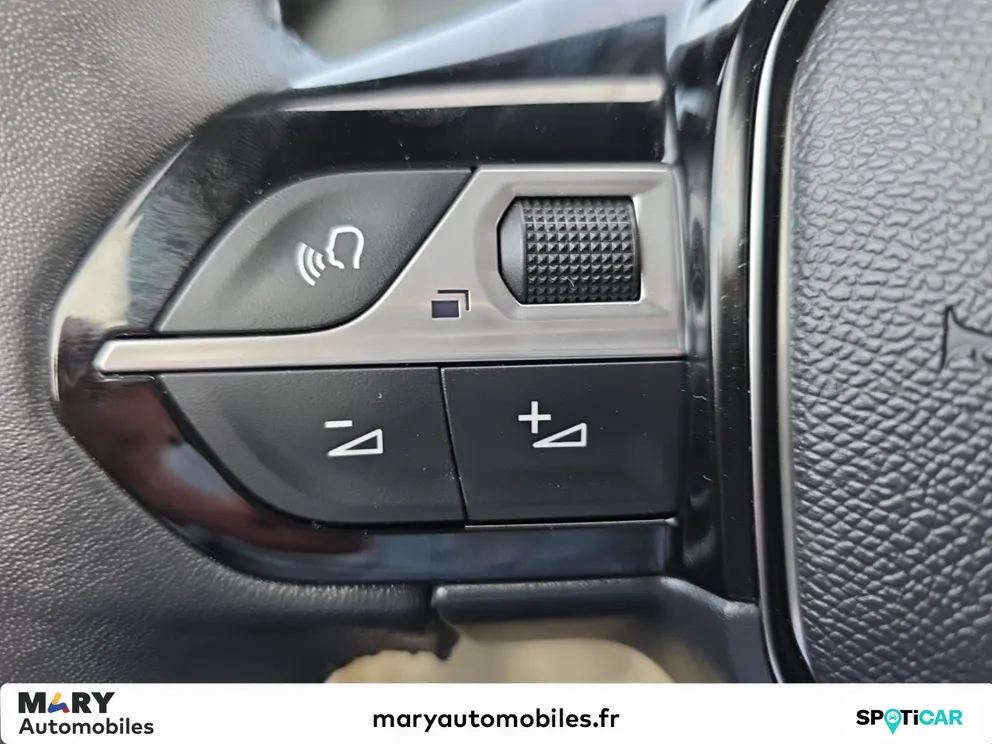 Véhicule occasion 1233998 - peugeot 2008 - Photo 10