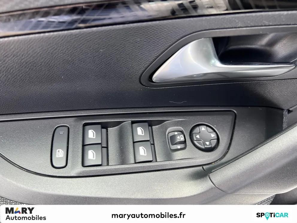Véhicule occasion 1232956 - peugeot 2008 - Photo 10