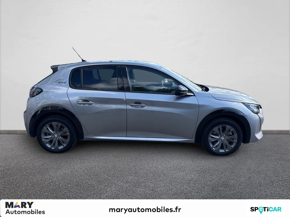 Véhicule occasion 1231946 - peugeot 208 - Photo 4