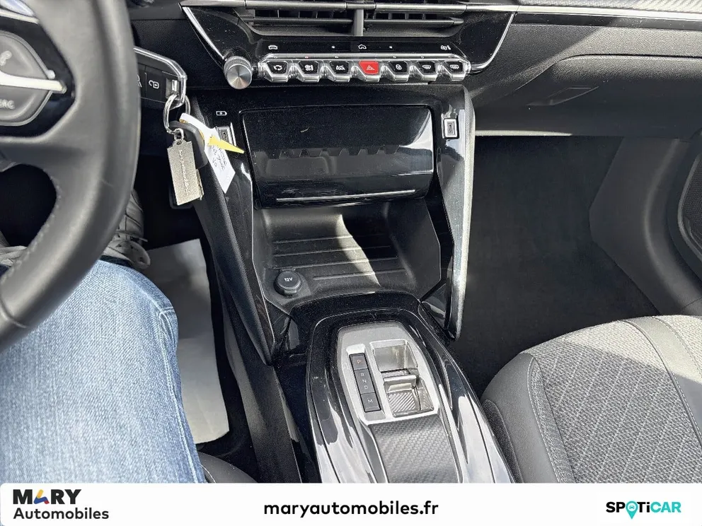 Véhicule occasion 1236966 - peugeot 208 - Photo 11