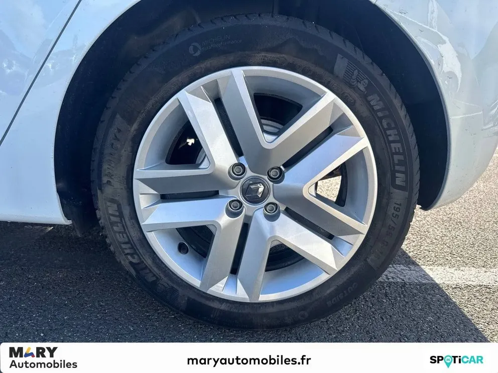 Véhicule occasion 223218 - renault CLIO - Photo 11