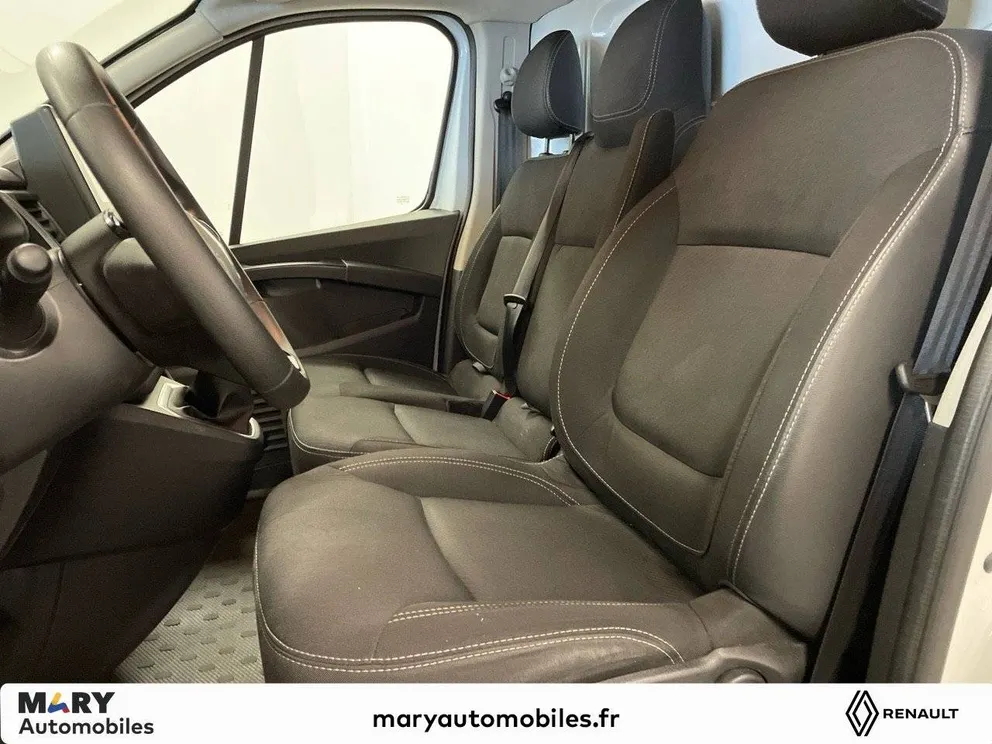 Véhicule occasion 195993 - renault TRAFIC - Photo 9