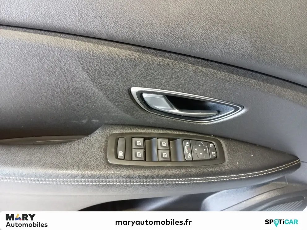 Véhicule occasion 229973 - renault SCENIC - Photo 9