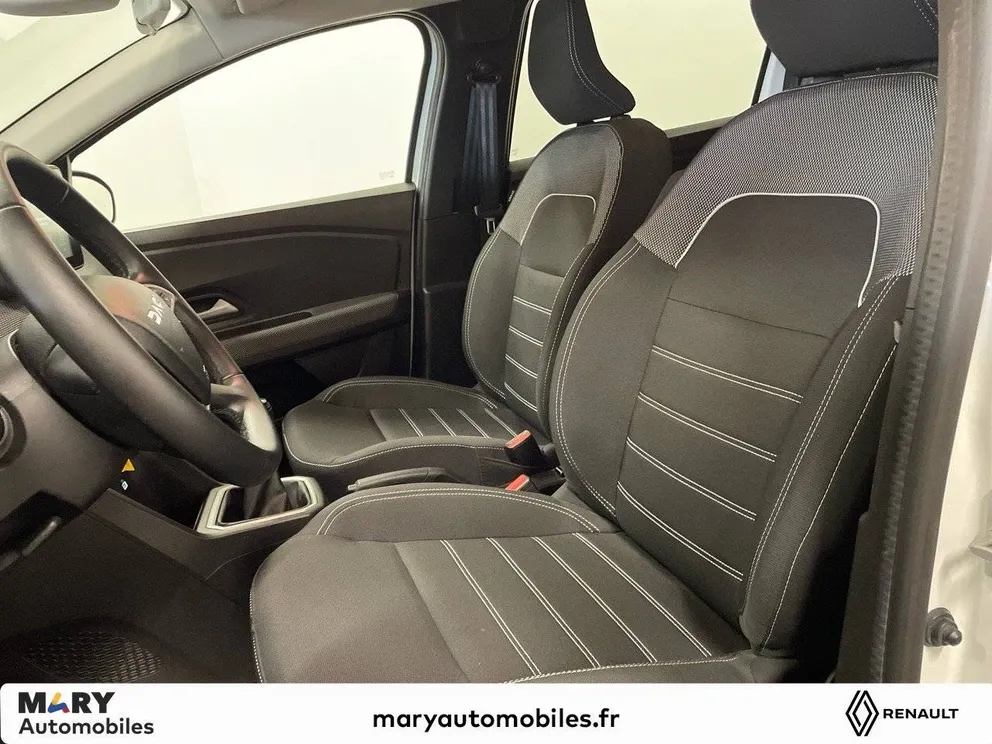 Véhicule occasion 206517 - dacia JOGGER - Photo 9