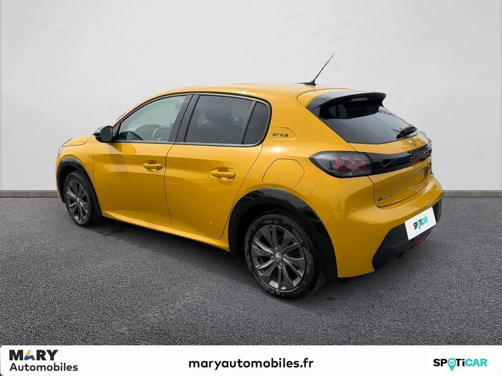 Véhicule occasion 1235730 - peugeot 208 - Photo 2