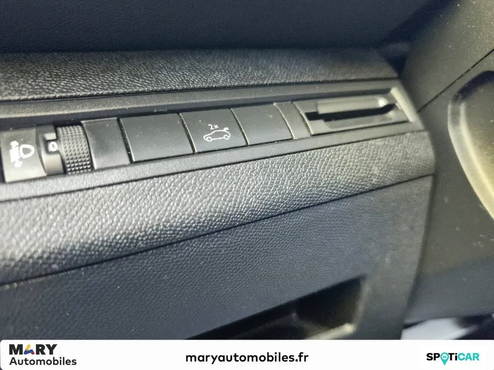 Véhicule occasion 220561 - peugeot 5008 - Photo 17
