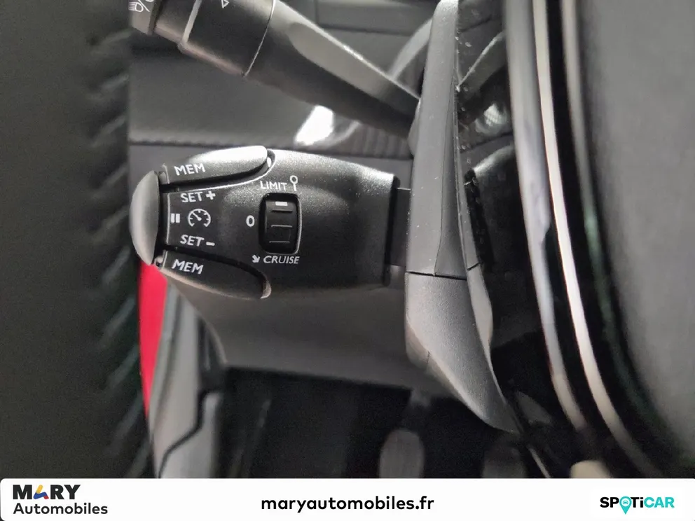 Véhicule occasion 1236894 - peugeot 208 - Photo 11