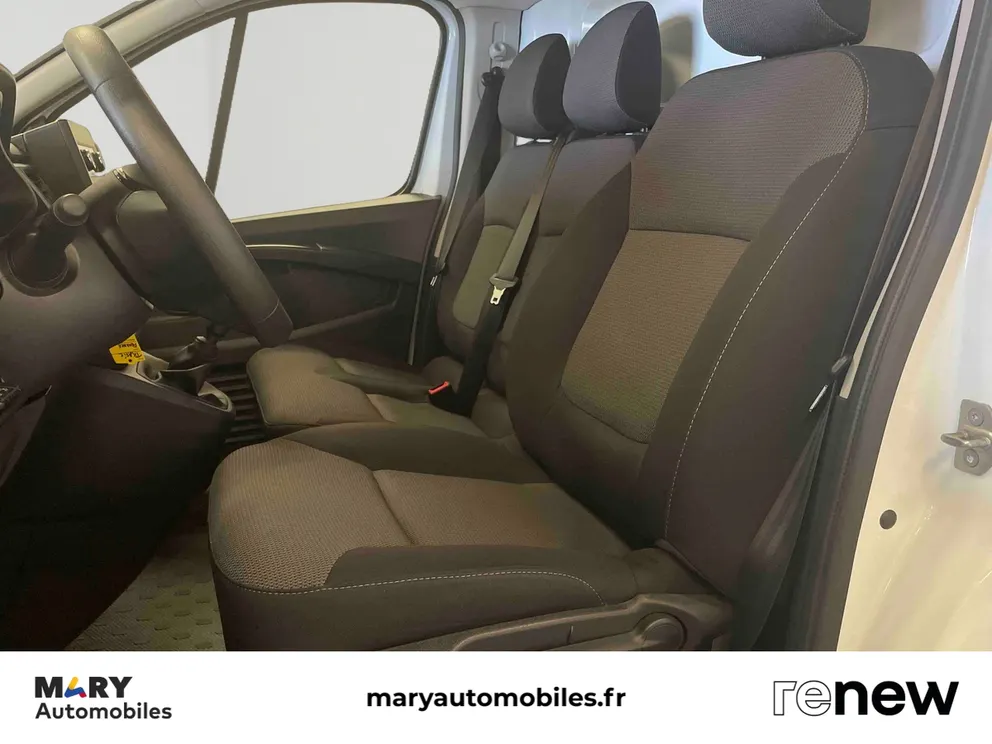 Véhicule occasion 1231527 - renault TRAFIC - Photo 20