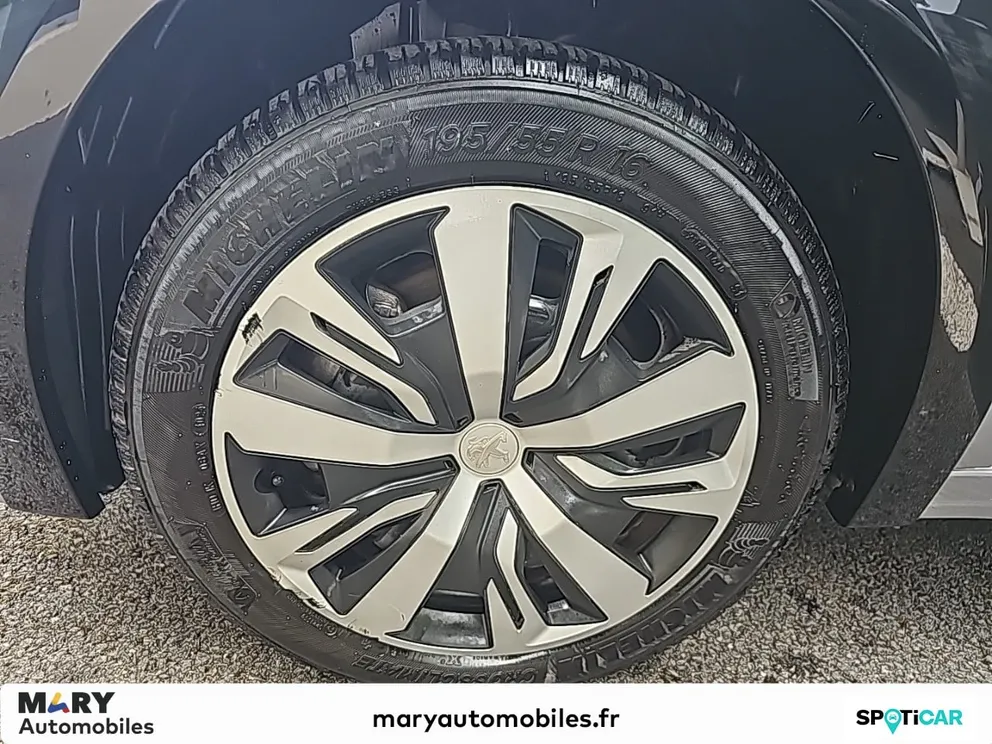 Véhicule occasion 233638 - peugeot 208 - Photo 7