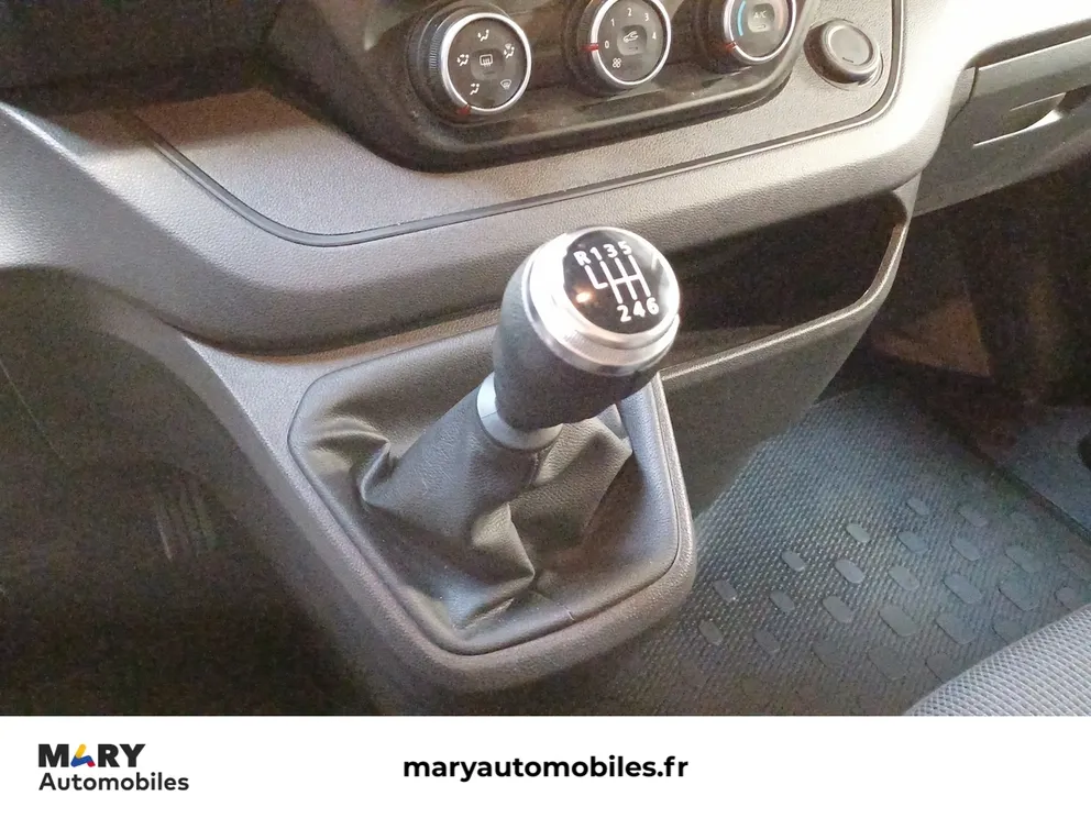 Véhicule occasion 1235490 - renault TRAFIC - Photo 16