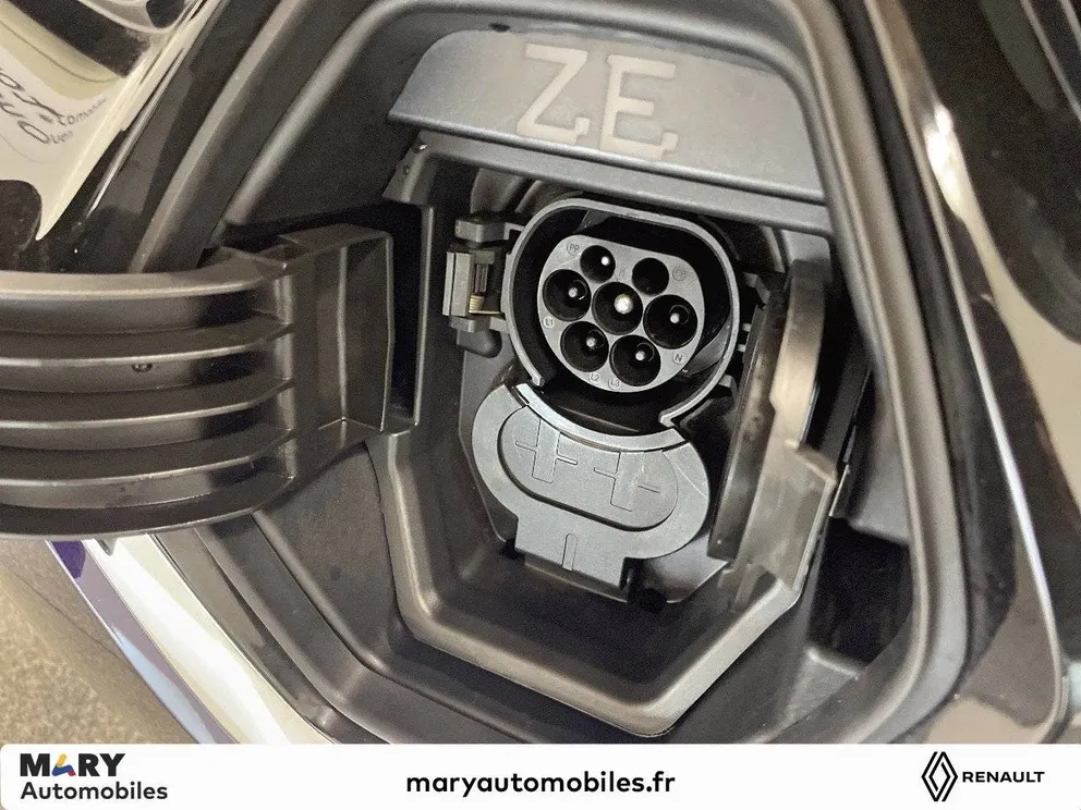 Véhicule occasion 195665 - renault ZOE - Photo 16