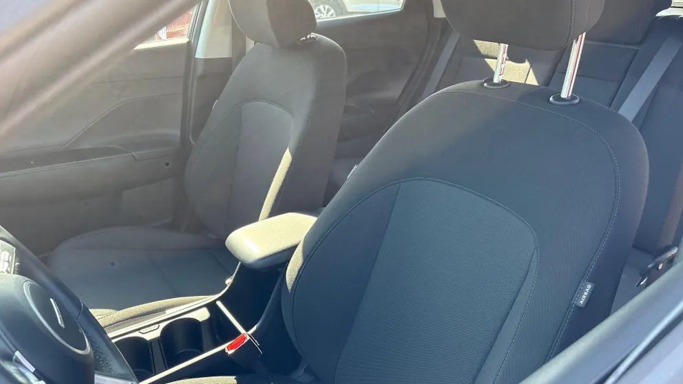Véhicule occasion 1228246 - hyundai KONA - Photo 11