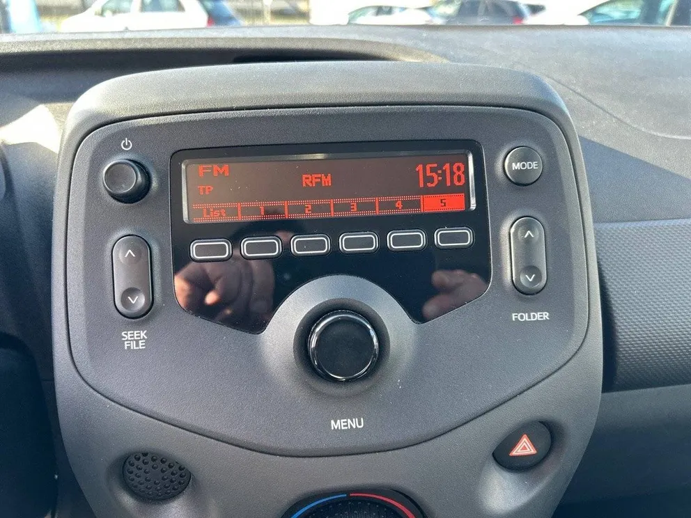 Véhicule occasion 206508 - toyota AYGO - Photo 12