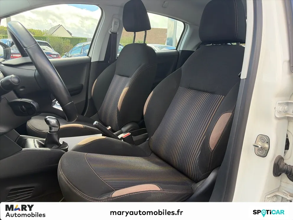 Véhicule occasion 1240358 - peugeot 208 - Photo 13