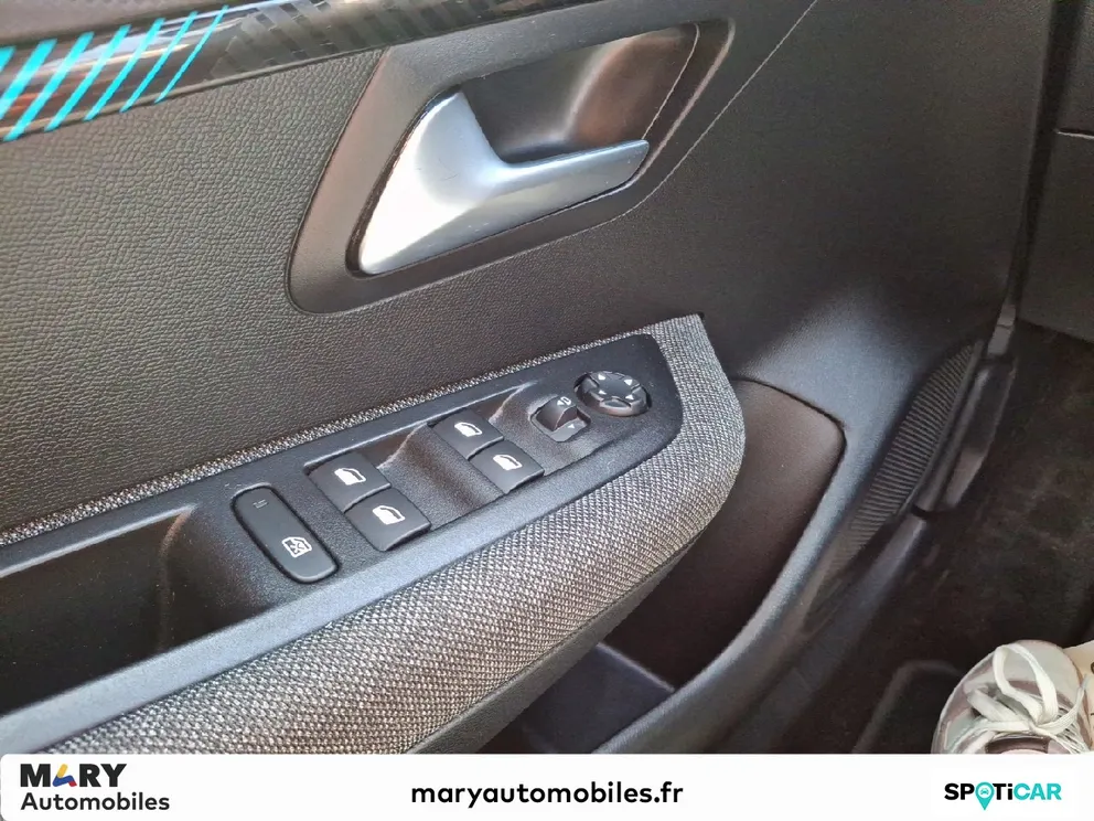 Véhicule occasion 1232753 - peugeot 208 - Photo 17