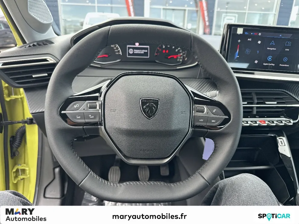 Véhicule occasion 1229276 - peugeot 208 - Photo 11