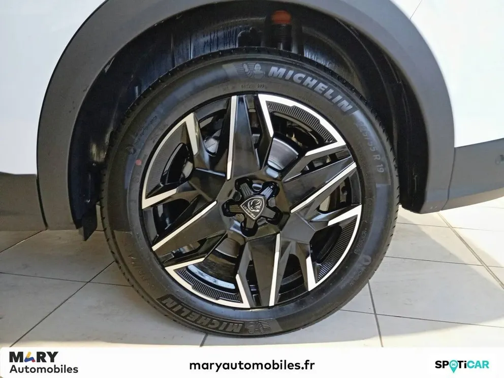 Véhicule occasion 016917 - peugeot 5008 - Photo 11