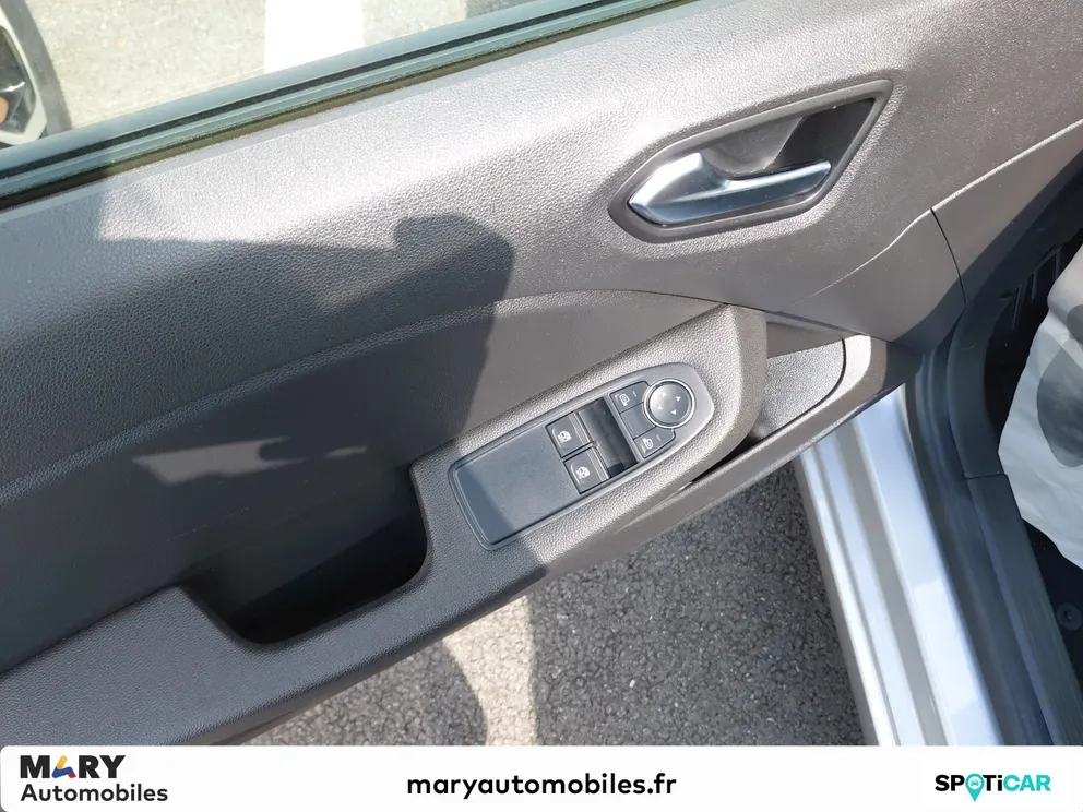 Véhicule occasion 1228763 - renault CLIO - Photo 9