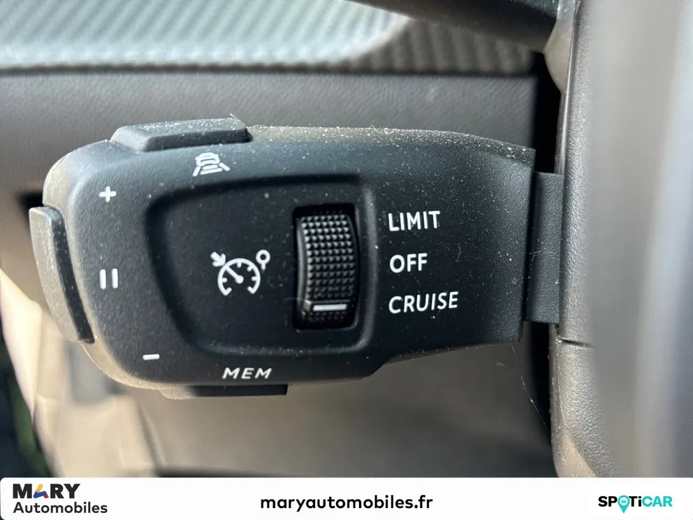 Véhicule occasion 1232233 - peugeot 208 - Photo 11