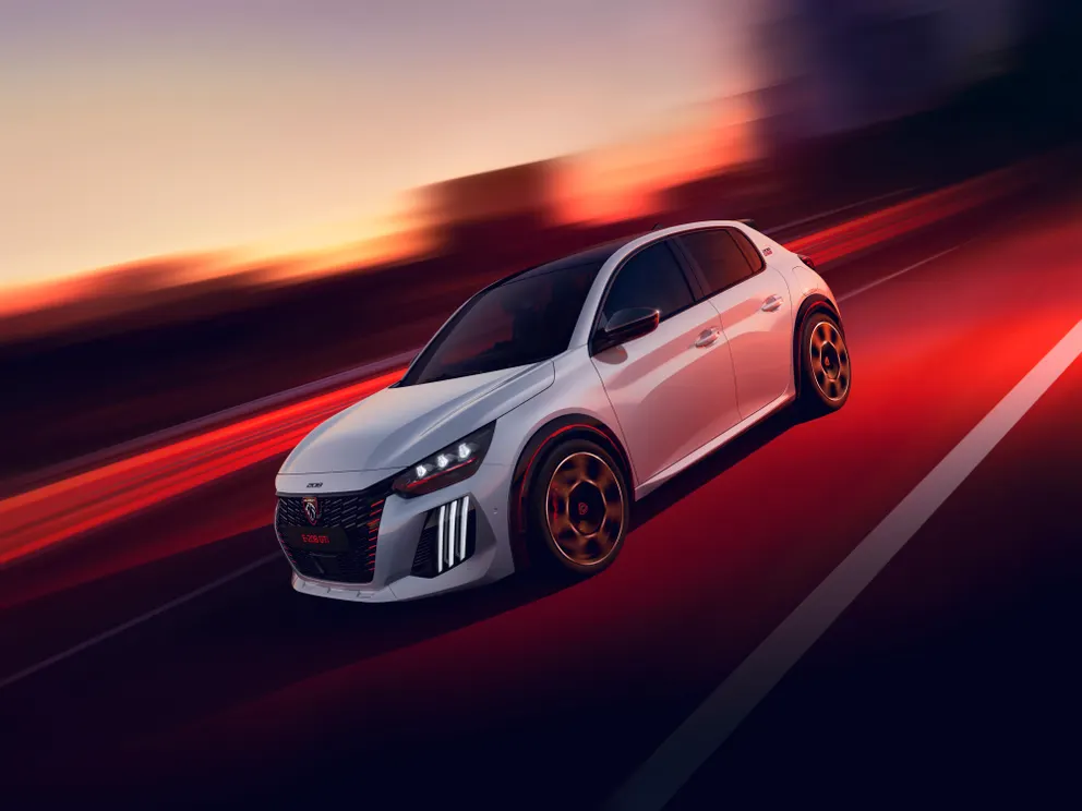 peugeot E-208 GTi design avant
