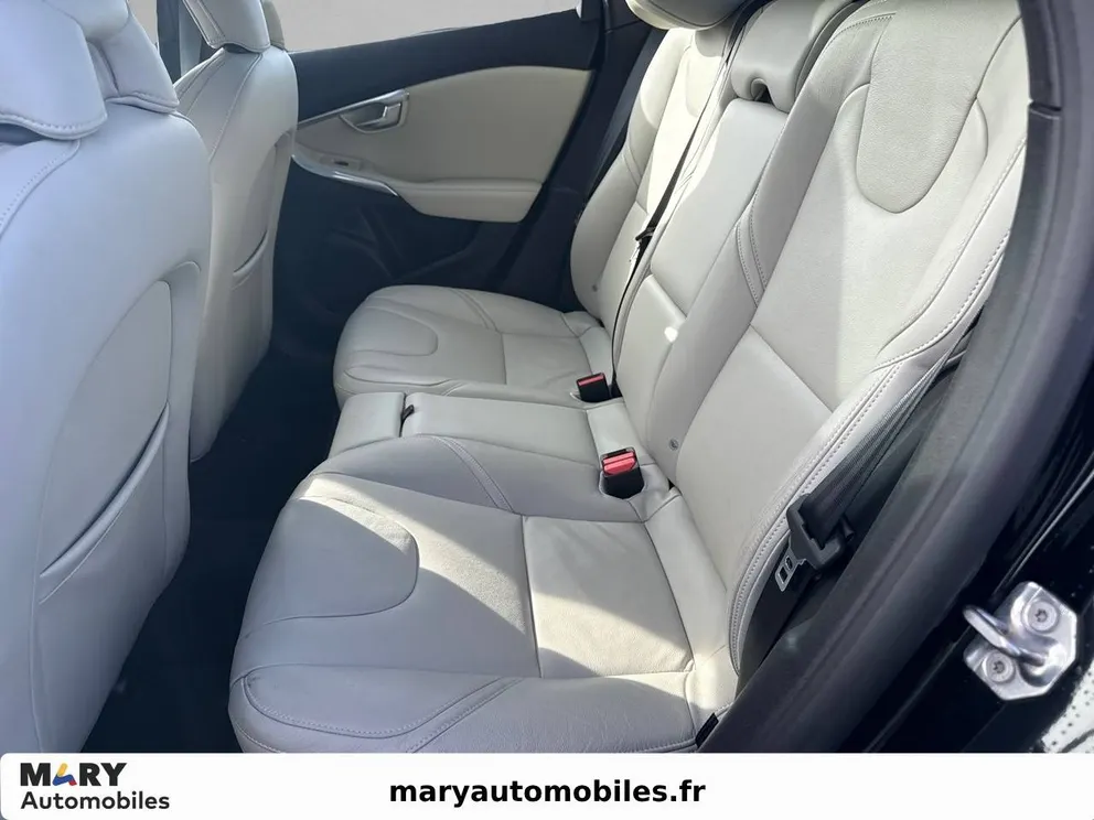 Véhicule occasion 210463 - volvo V40 - Photo 10