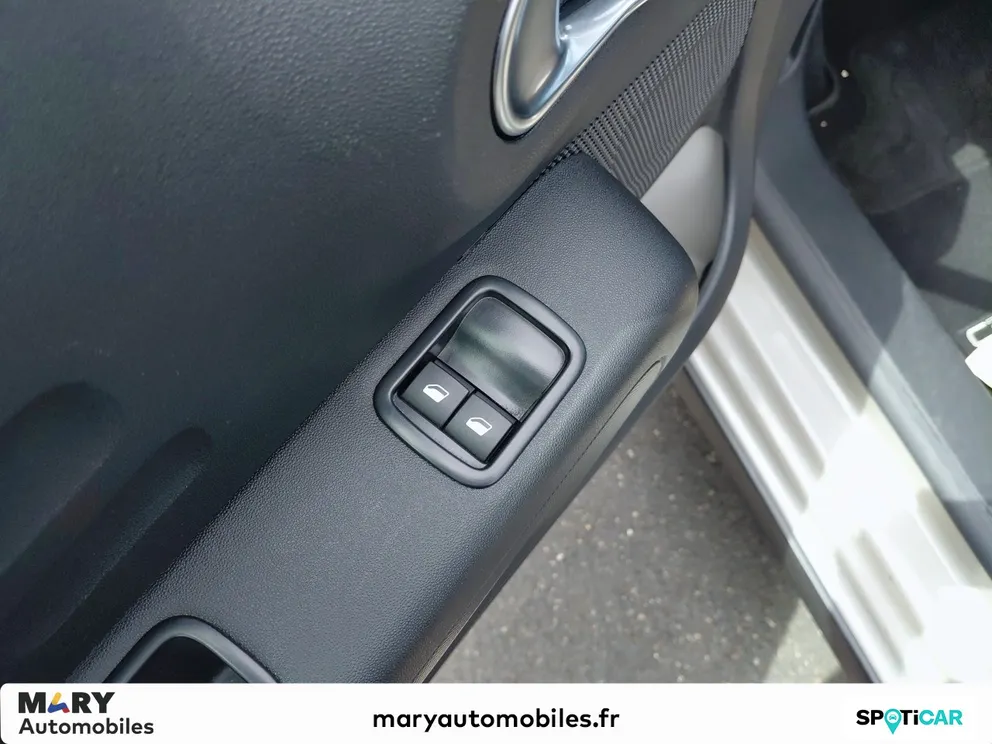 Véhicule occasion 1235001 - Citroën C3 - Photo 9